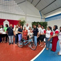Alunos da rede municipal de ensino de Chã Preta recebem premiações