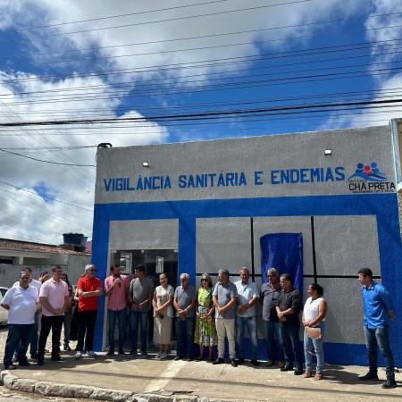 Prefeitura de Chã Preta entrega prédio reformado aos Agentes de Endemias e Vigilância Sanitária 